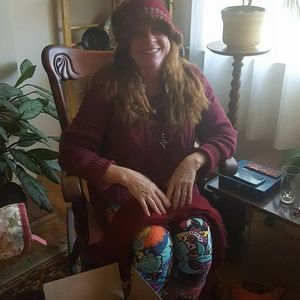 Meet your Posher, Lisa